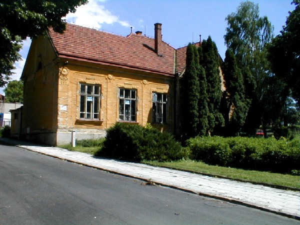 Současná budova staré nemocnice
